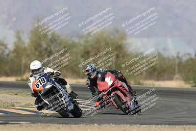 media/Nov-16-2025-Race Pace (Sun) [[8c5fa54630]]/Verified Riders/2-Turn 7 (945am)/